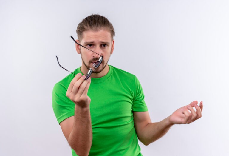 Έσπασαν τα γυαλιά μου – Πού να τα κολλήσω;